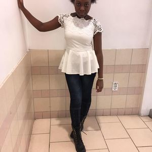 Meet your Posher, Alima